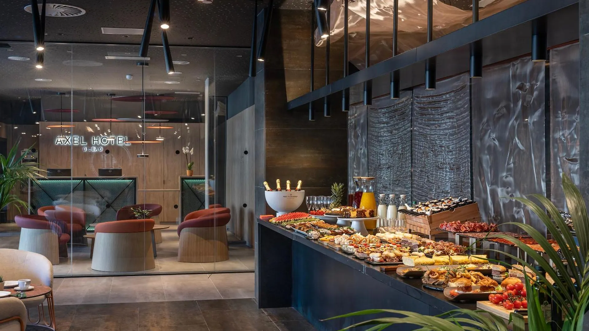 Axel Hotel Bilbao - Adults Only 4*,